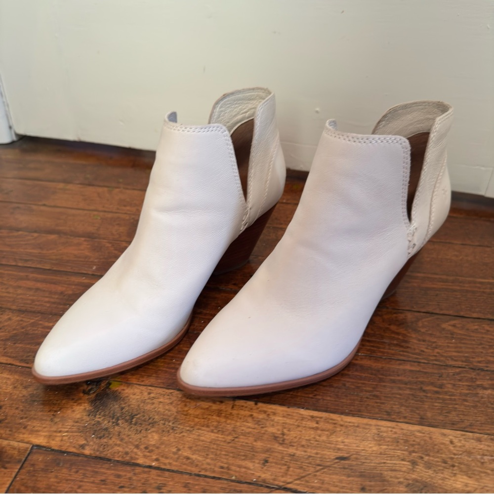 FRYE White Ankle Boots - Picture 3 of 9
